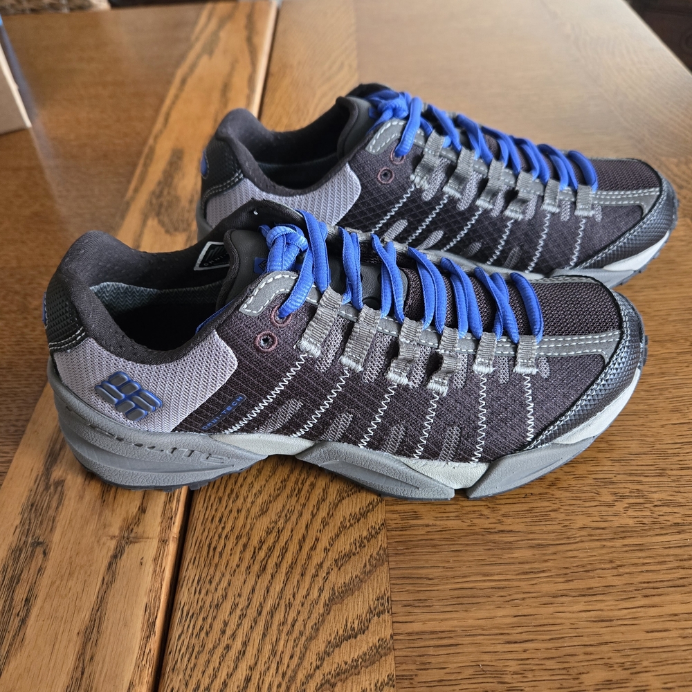 Columbia Blue and Tan Shoe Box